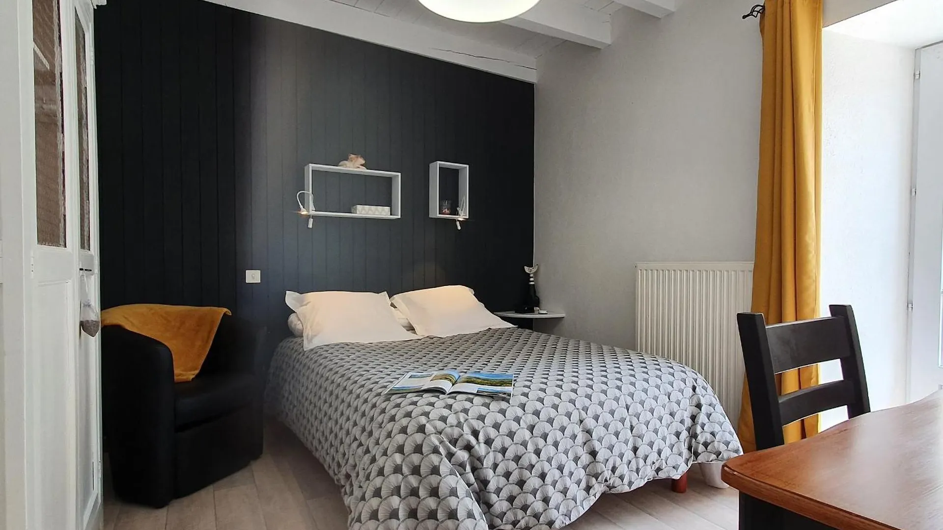 Gite Tout Inclus Avec Terrasse, Jardin Et Parkings, Proche Puy-En-Velay Et Chemins De Randonnee. - Fr-1-582-323 Seneujols 0*,
