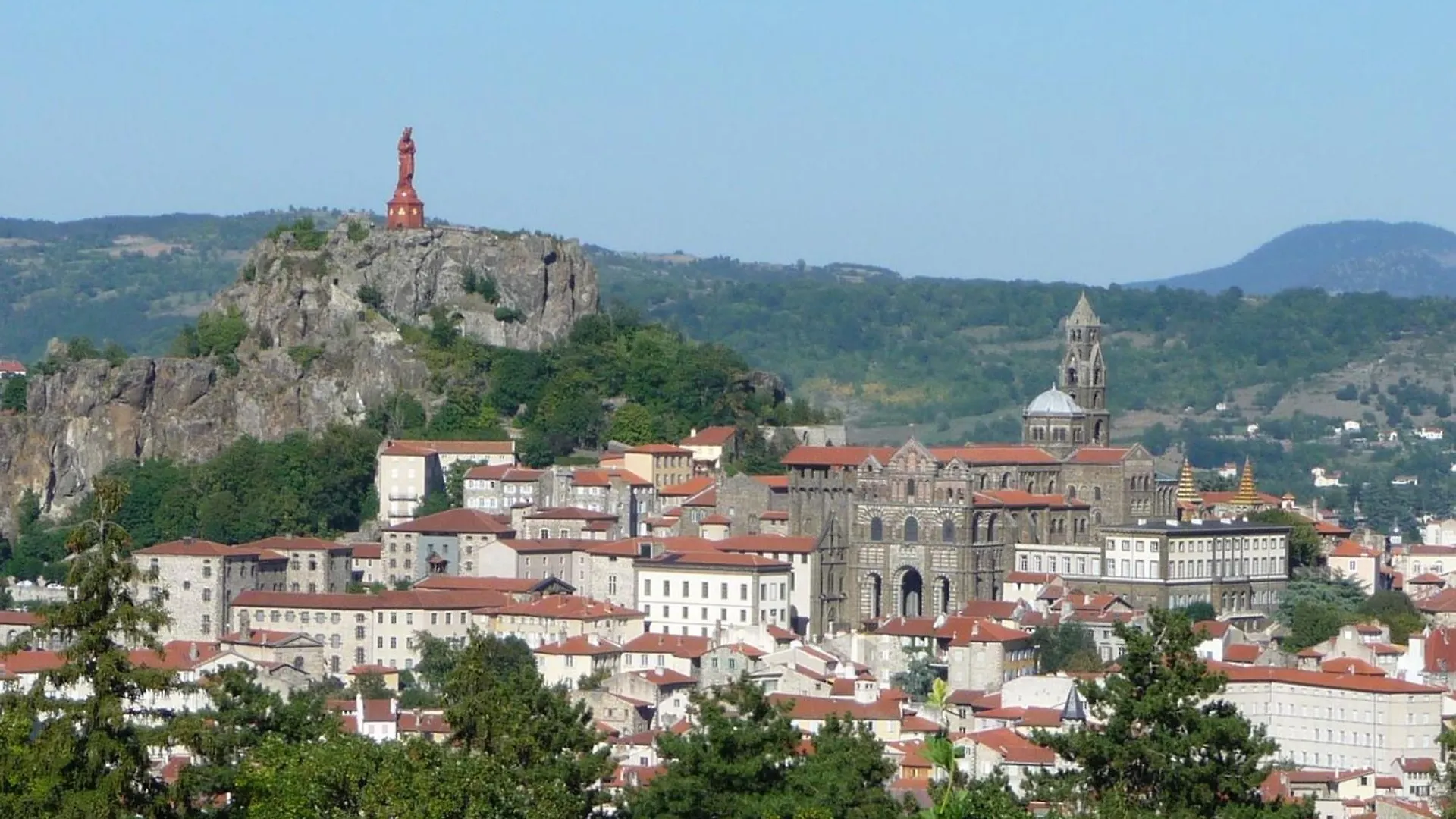 Gite Tout Inclus Avec Terrasse, Jardin Et Parkings, Proche Puy-En-Velay Et Chemins De Randonnee. - Fr-1-582-323 Seneujols France